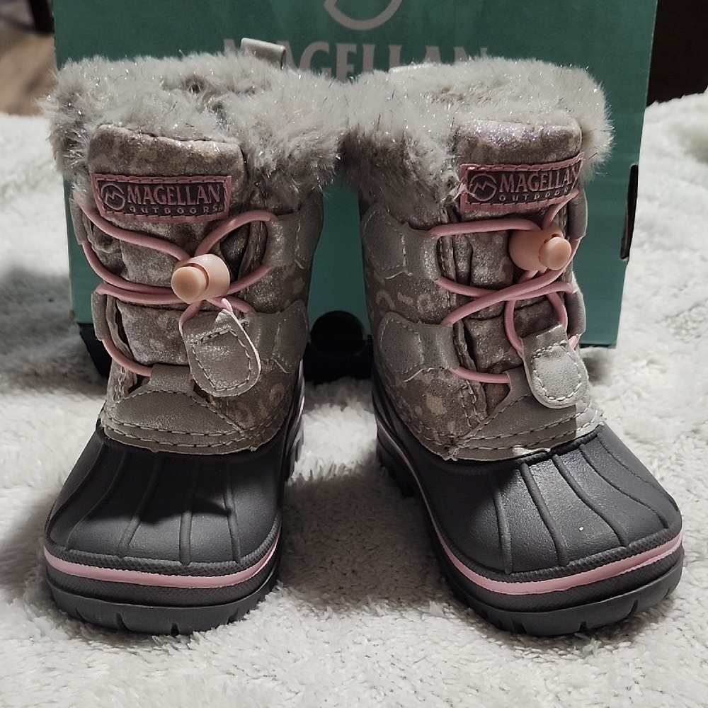 Magellan Outdoors Kids Boots Gray and Pink
